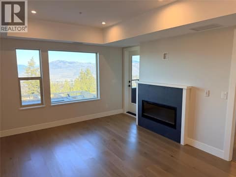 Photo 4 of 2171 Van Horne Drive Unit# 208, Aberdeen, Kamloops