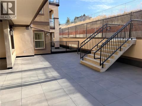 Photo 13 of 2171 Van Horne Drive Unit# 105, Aberdeen, Kamloops