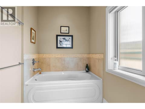 Photo 18 of 370 Battle Street Unit# 401, South Kamloops
