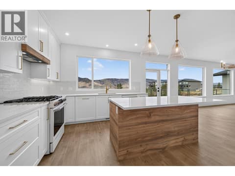Photo 12 of 2170 Galore Crescent, Juniper Ridge, Kamloops