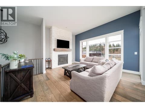 Photo 10 of 2588 Paramount Drive, Shannon Lake, West Kelowna