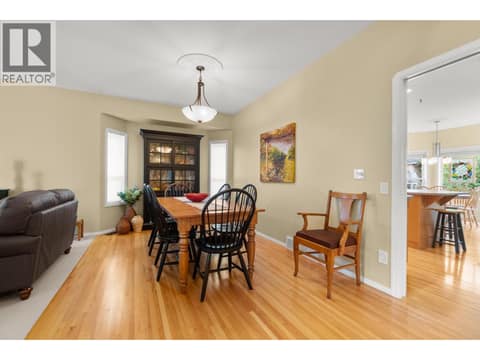 Photo 10 of 294 Knightsbridge Way, North Glenmore, Kelowna
