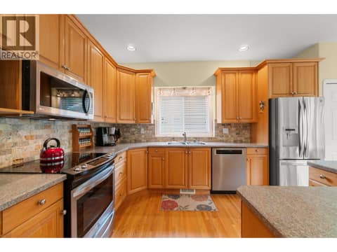 Photo 14 of 294 Knightsbridge Way, North Glenmore, Kelowna