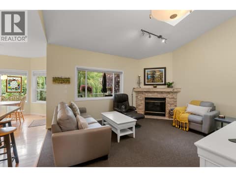 Photo 17 of 294 Knightsbridge Way, North Glenmore, Kelowna