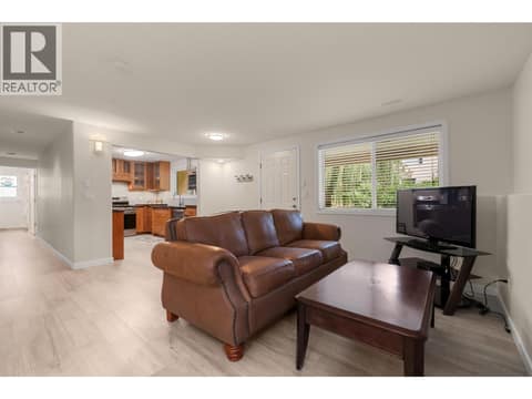 Photo 49 of 294 Knightsbridge Way, North Glenmore, Kelowna
