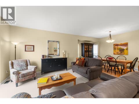 Photo 6 of 294 Knightsbridge Way, North Glenmore, Kelowna