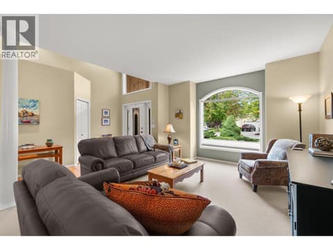 Photo 8 of 294 Knightsbridge Way, North Glenmore, Kelowna