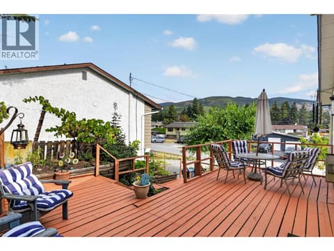 Photo 8 of 3246 McGinnis Road, Glenrosa, West Kelowna