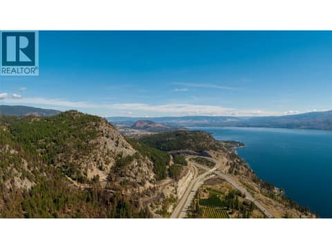 Photo 5 of 3250 97 Highway, Glenrosa, West Kelowna