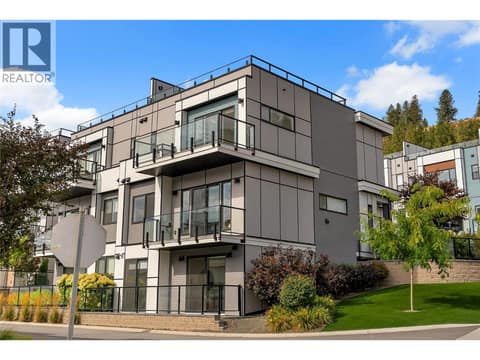 Corner end unit at 2100 Campbell Place Unit# 154, Lakeview Heights, West Kelowna