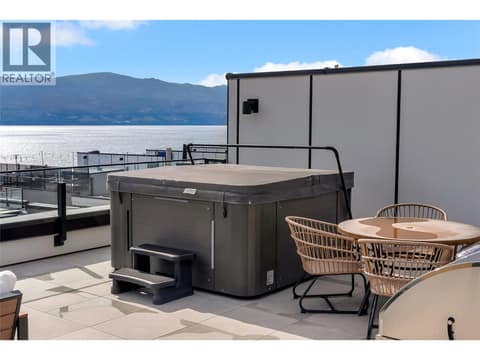 Hot tub at 2100 Campbell Place Unit# 154, Lakeview Heights, West Kelowna