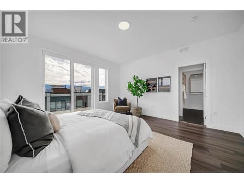 Primary bedroom at 2100 Campbell Place Unit# 154, Lakeview Heights, West Kelowna