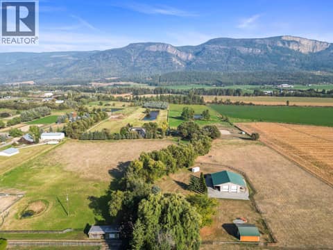 Photo 6 of 6619 97A Highway N, Enderby / Grindrod