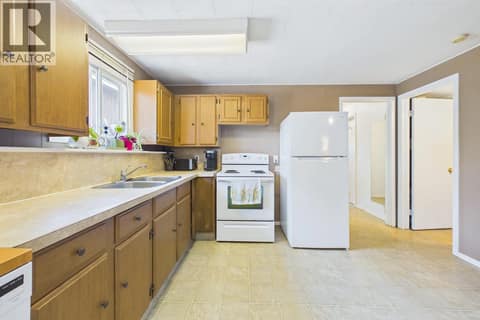 Photo 26 of 747 Hollywood Road S, Rutland South, Kelowna
