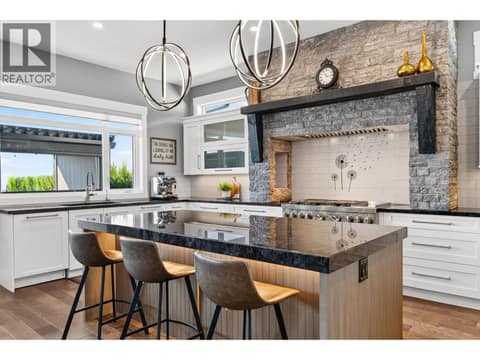 Photo 17 of 1547 Cabernet Way, Lakeview Heights, West Kelowna
