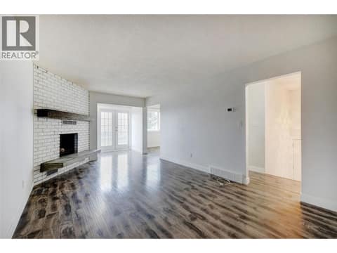 Side A at 3874-3876 Glenway Road, Glenrosa, West Kelowna