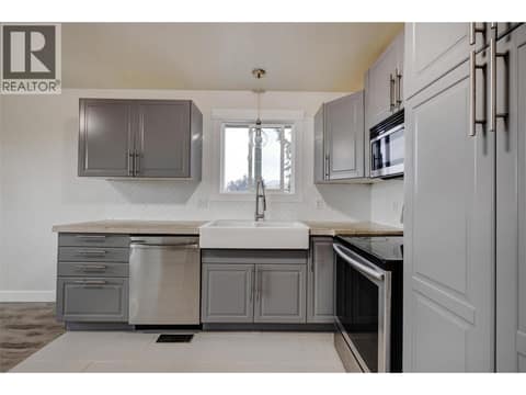 Side A at 3874-3876 Glenway Road, Glenrosa, West Kelowna