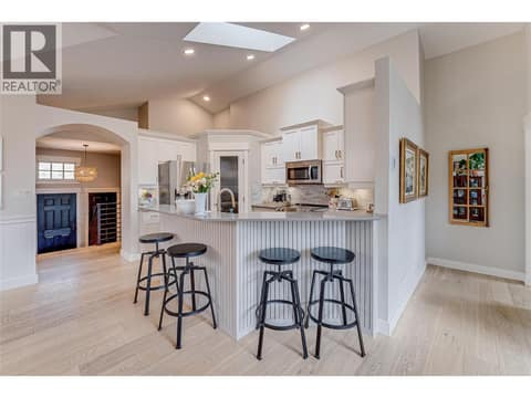 Photo 5 of 6933 Manning Place Unit# 1, Foothills, Vernon