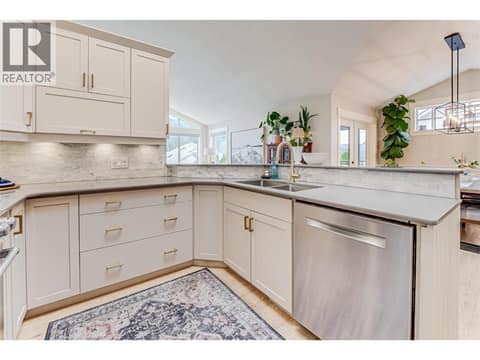Photo 8 of 6933 Manning Place Unit# 1, Foothills, Vernon