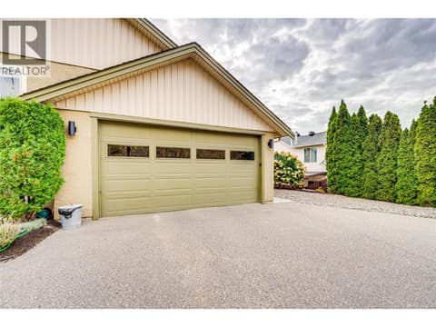 Two car garage at 6933 Manning Place Unit# 1, Foothills, Vernon