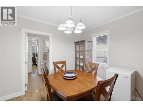 Photo 6 of 160 PARK Street, North Kamloops