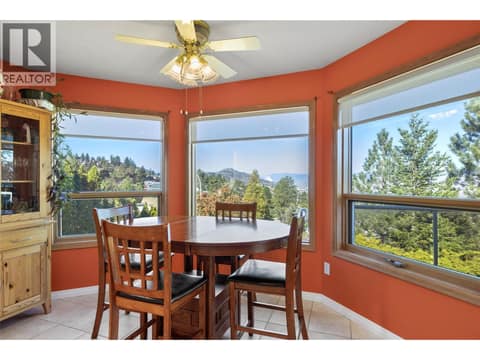 Photo 10 of 199 Coppertree Court, Sahali, Kamloops