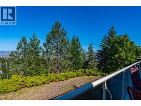 Photo 17 of 199 Coppertree Court, Sahali, Kamloops