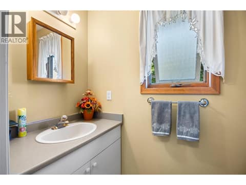 Photo 27 of 199 Coppertree Court, Sahali, Kamloops