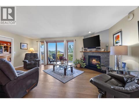 Photo 5 of 199 Coppertree Court, Sahali, Kamloops