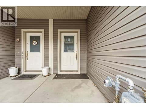 Photo 2 of 4600 Okanagan Avenue Unit# 13, Okanagan Landing, Vernon