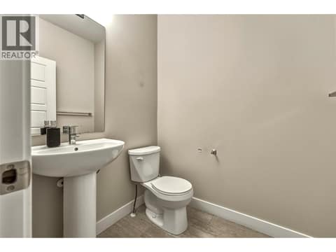 Photo 5 of 4600 Okanagan Avenue Unit# 13, Okanagan Landing, Vernon
