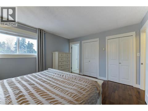 2 full closets at 1859-1861 Mountain Avenue, Glenmore, Kelowna