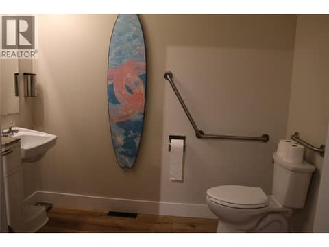 Photo 16 of 15720 Oyama Road, Lake Country East / Oyama