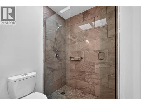 Photo 16 of 3493 Oak Crescent, Westbank Centre, West Kelowna