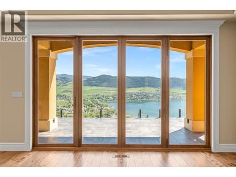 Photo 19 of 108 Vineyard Way, Bella Vista, Vernon