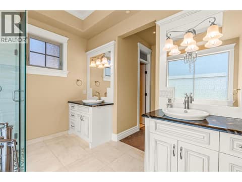 Photo 39 of 108 Vineyard Way, Bella Vista, Vernon