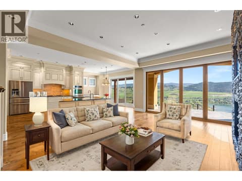 Photo 4 of 108 Vineyard Way, Bella Vista, Vernon