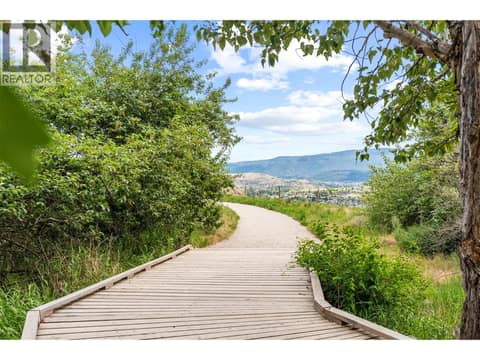 Photo 84 of 108 Vineyard Way, Bella Vista, Vernon
