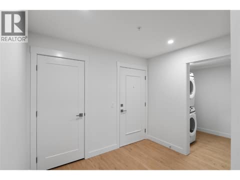 Please note photos are of Unit 107 with same kitchen colour scheme, flooring, and appliances. at 1844 Qu'Appelle Boulevard Unit# 203, Juniper Ridge, Kamloops