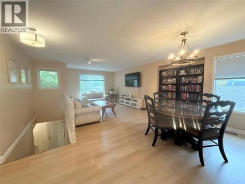 Photo 5 of 154 Ritchie Court, North Glenmore, Kelowna