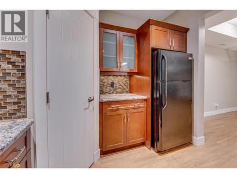 Photo 11 of 3804 32 Avenue Unit# 3, City of Vernon