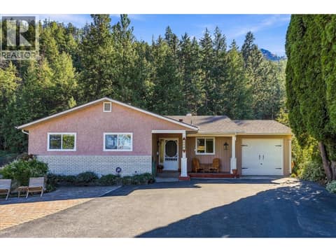 Photo 1 of 2684 Alhambra Drive, Lakeview Heights, West Kelowna
