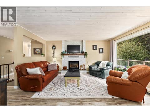 Photo 4 of 2684 Alhambra Drive, Lakeview Heights, West Kelowna