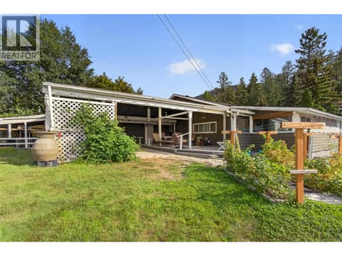 Photo 26 of 8008 Victoria Road, Main Town, Summerland