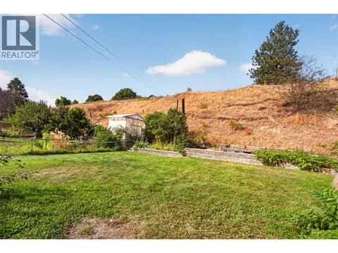 Photo 27 of 8008 Victoria Road, Main Town, Summerland