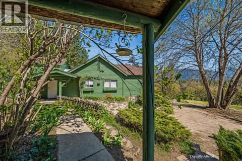 Photo 22 of 104 George Street, Enderby / Grindrod