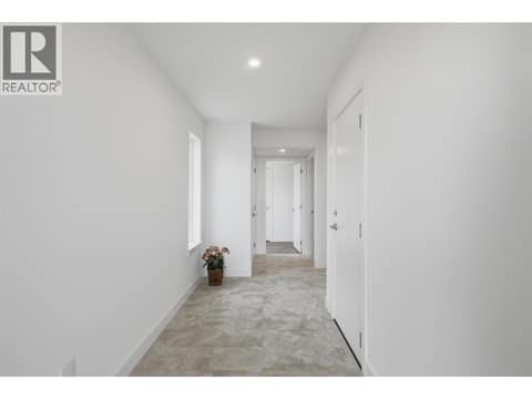 Photo 4 of 2050 Grasslands Boulevard Unit# 135, Batchelor Heights, Kamloops