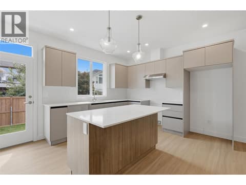 Photo 7 of 2050 Grasslands Boulevard Unit# 135, Batchelor Heights, Kamloops