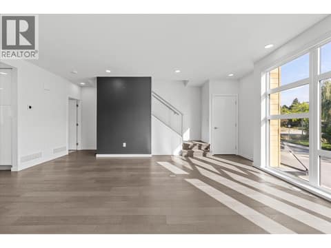 Photo 10 of 1515 Highland Drive N Unit# 37, Glenmore, Kelowna