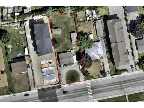 Photo 1 of 137 Green Avenue W, Main South, Penticton